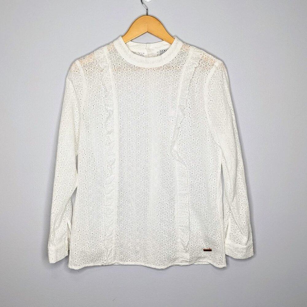 Sonya Sidd White Eyelet Button Back Ruffle Top L